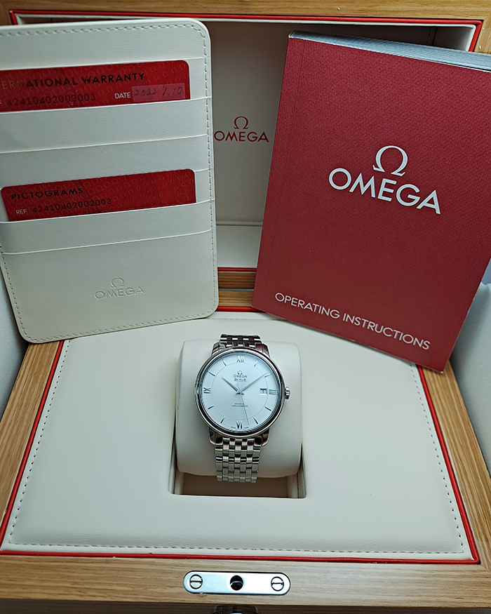 Omega De Ville Prestige Co-Axial Wristwatch Ref. 424.10.40.20.02.003